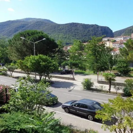 Cosy 24 M² Avec Balcon, Proche Cures Et Centre-ville, Animaux Bienvenus ! - Fr-1-703-109 Apartamento